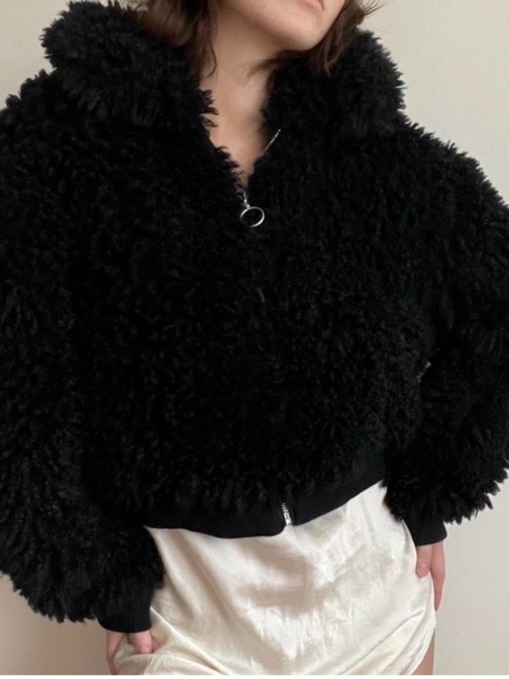 Black cropped bomber jacket Urban Outfitters. Size S